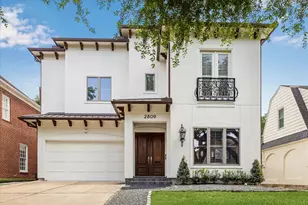 2809 Georgetown St, West University Place, TX 77005 - Photo 2