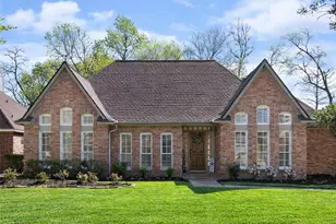 25722 Overlake Dr, Spring, TX 77380 - Photo 2