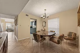 6201 Beverly Hill St, Houston, TX 77057 - Photo 10