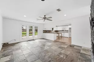 4517 Willowbend Blvd, Houston, TX 77035 - Photo 10