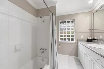 4517 Willowbend Boulevard, Houston, TX 77035 - Photo 14