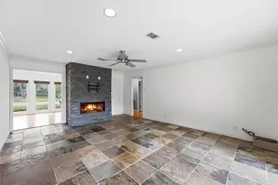 4517 Willowbend Blvd, Houston, TX 77035 - Photo 8