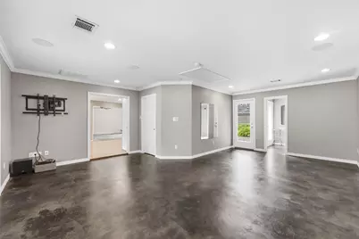 4517 Willowbend Boulevard, Houston, TX 77035 - Photo 20