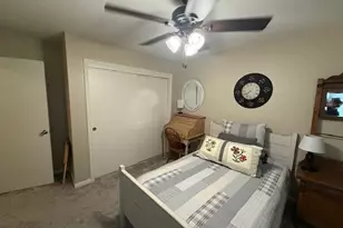 2402 Sycamore Ave, Huntsville, TX 77340 - Photo 34