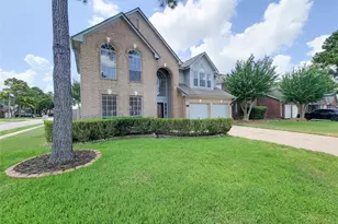 17403 Canyon Knoll Dr, Houston, TX 77095 - Photo 2