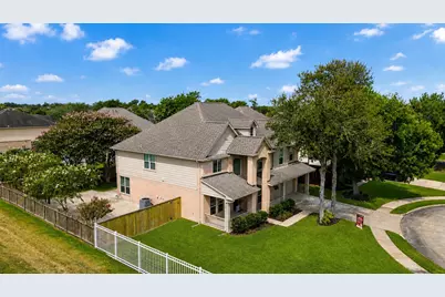 8126 Buffalo Springs Court, Sugar Land, TX 77479 - Photo 26