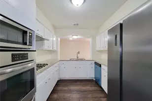 7426 Navasota St, Houston, TX 77016 - Photo 12