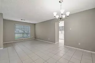 2312 Meade Ct, League City, TX 77573 - Photo 4