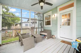 3529 Ave S, Galveston, TX 77550 - Photo 38