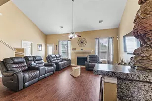 21127 Gatepoint Dr, Houston, TX 77073 - Photo 4