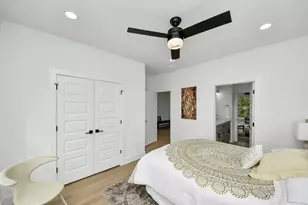 8815 Edgar St, Houston, TX 77051 - Photo 40