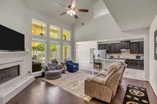 13859 Shoreline Dr, Willis, TX 77318 - Photo 4