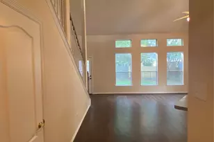 9210 Hidden Lake E, Magnolia, TX 77354 - Photo 18