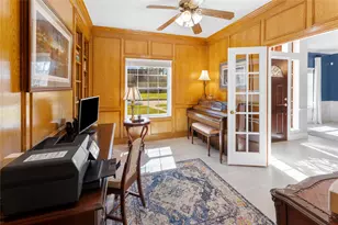 15911 Manor Square Dr, Houston, TX 77062 - Photo 6