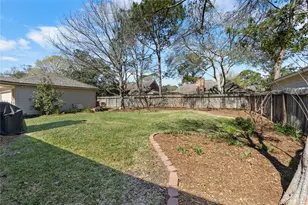 15911 Manor Square Dr, Houston, TX 77062 - Photo 42