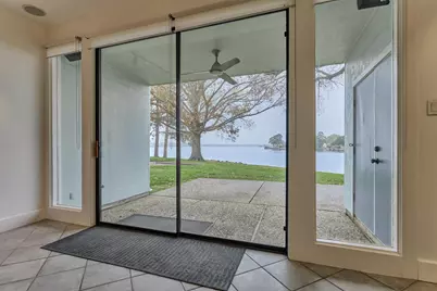 1427 Bowsprit Point, Willis, TX 77318 - Photo 16