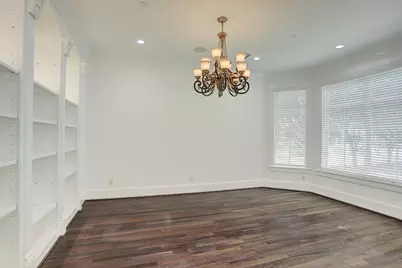 6007 Newcastle Street, Bellaire, TX 77401 - Photo 14