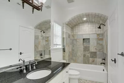 6007 Newcastle Street, Bellaire, TX 77401 - Photo 40