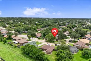 3208 Woodstone Dr, Baytown, TX 77521 - Photo 40