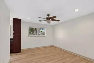 3208 Woodstone Dr, Baytown, TX 77521 - Photo 26