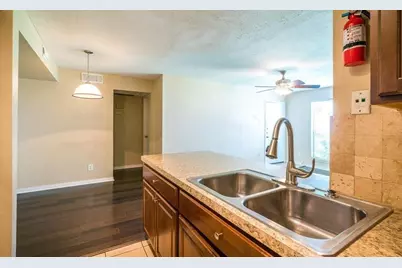 3900 Woodchase Drive #63, Houston, TX 77042 - Photo 8