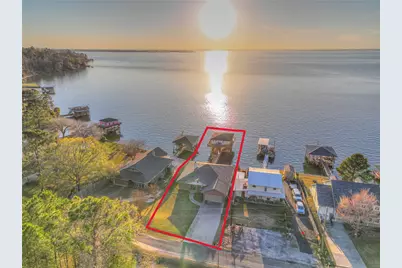 200 Little Dove, Livingston, TX 77351 - Photo 2