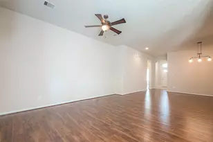 18903 Pinewood Point Ln, Tomball, TX 77377 - Photo 4