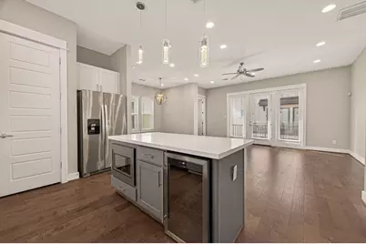 2010 Saint Charles Street, Houston, TX 77003 - Photo 16