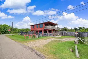 1019 Sunset Dr, San Leon, TX 77539 - Photo 2