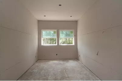 18418 Lovelier Lane, Conroe, TX 77302 - Photo 12