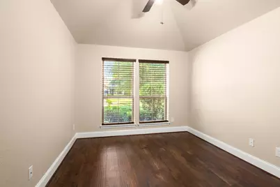 110 Logan Pass Court, Montgomery, TX 77316 - Photo 8