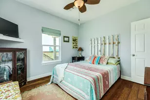 2032 Bluewater Hwy, Surfside Beach, TX 77541 - Photo 38