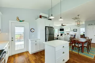 2032 Bluewater Hwy, Surfside Beach, TX 77541 - Photo 32