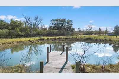 1210 County Road 32, Angleton, TX 77515 - Photo 14