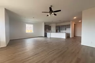 7723 Jade Crst Dr, Angleton, TX 77515 - Photo 26