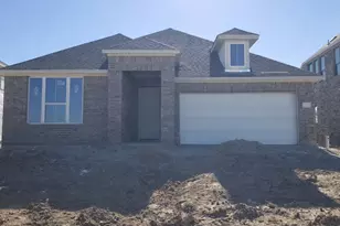 7723 Jade Crst Dr, Angleton, TX 77515 - Photo 2