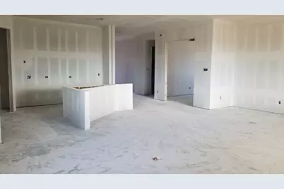 7723 Jade Crest Drive, Angleton, TX 77515 - Photo 4