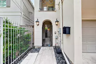 4128 Purdue St, Houston, TX 77005 - Photo 2