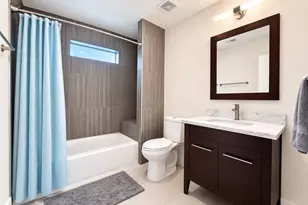 5905 Kiam St, Houston, TX 77007 - Photo 10