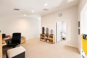 5905 Kiam St, Houston, TX 77007 - Photo 34