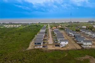 1040 Johnson Rd, Gilchrist, TX 77617 - Photo 48