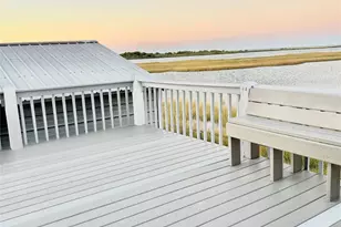 1256 E Canal Dr, Crystal Beach, TX 77650 - Photo 12