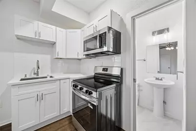 215 Hyde Park Boulevard #12, Houston, TX 77006 - Photo 8