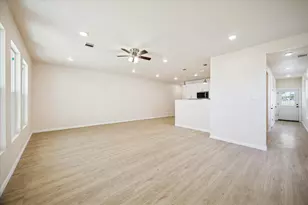 141 Golf View, Montgomery, TX 77356 - Photo 6