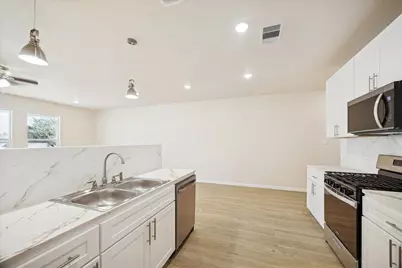 141 Golf View, Montgomery, TX 77356 - Photo 8