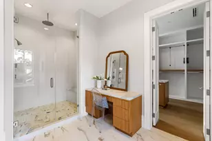 1023 Euclid St, Houston, TX 77009 - Photo 18