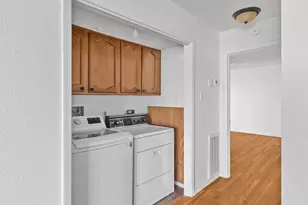 7860 Green Lawn Dr, Houston, TX 77088 - Photo 22