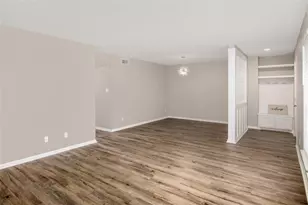 2320 Shadowdale Dr, Houston, TX 77043 - Photo 8