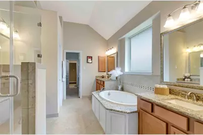 39 Wading Pond, The Woodlands, TX 77375 - Photo 22
