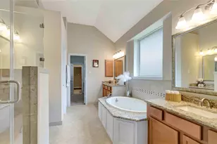 39 Wading Pond, The Woodlands, TX 77375 - Photo 22